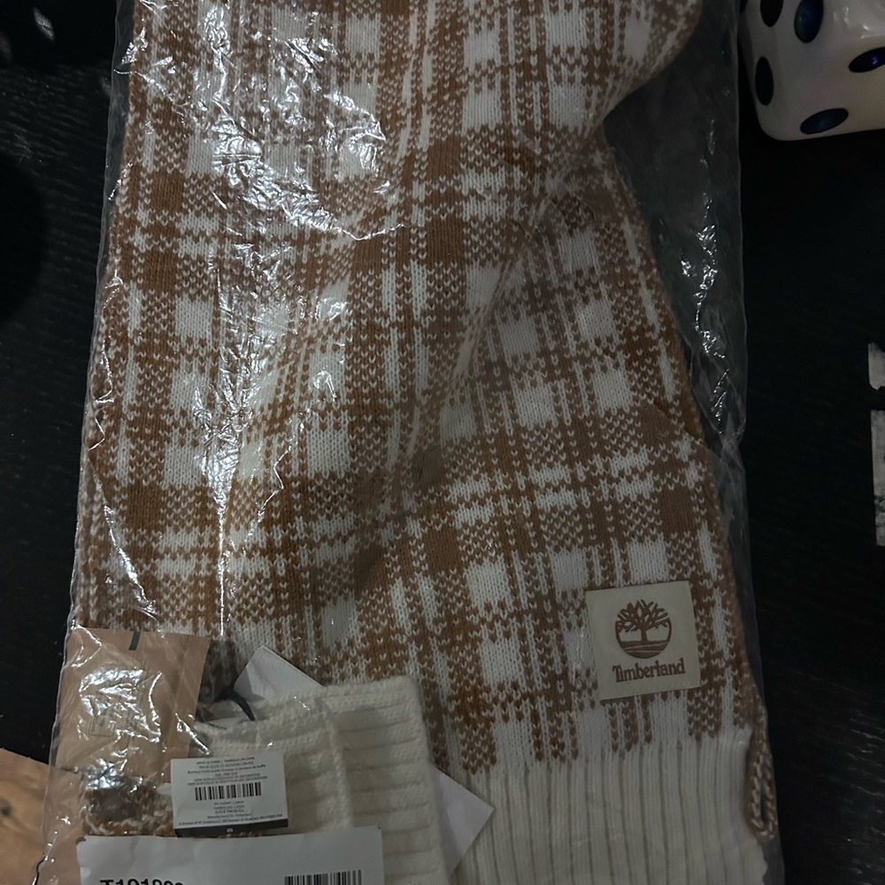 NWT Timberland Scarf